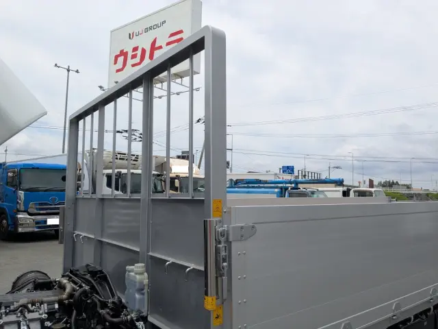 三菱 ファイター 2KG-FK65F(2WD)の写真32