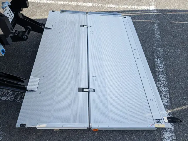 三菱 ファイター 2KG-FK65F(2WD)の写真11
