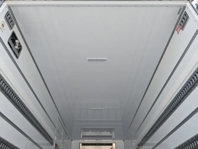 三菱 ファイター 2KG-FK65F(2WD)の写真16