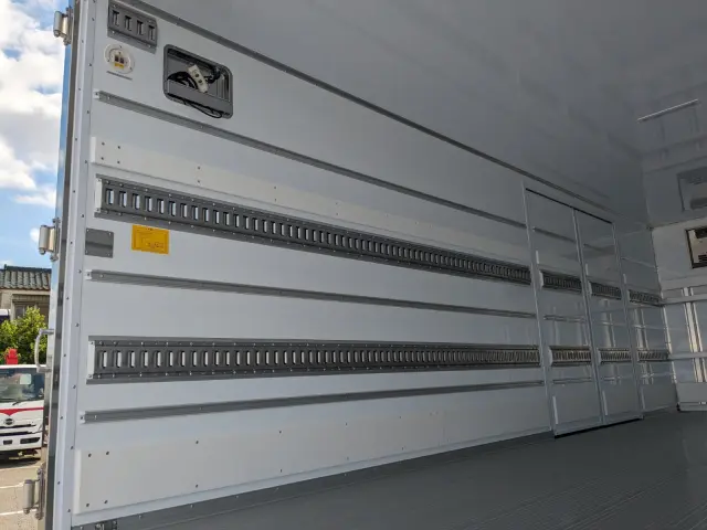三菱 ファイター 2KG-FK65F(2WD)の写真22