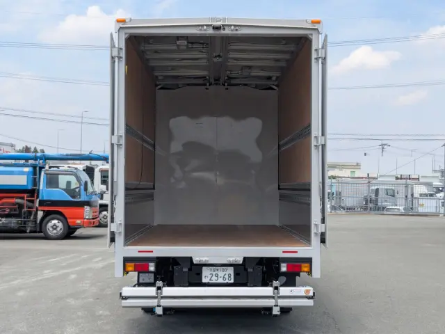 三菱 キャンター 2RG-FEB50(2WD)の写真8
