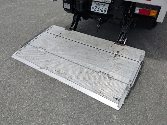 三菱 キャンター 2RG-FEB50(2WD)の写真38
