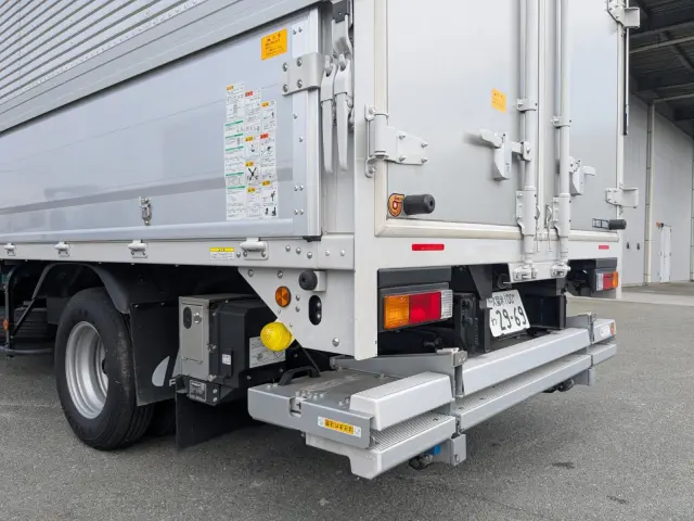 三菱 キャンター 2RG-FEB50(2WD)の写真5