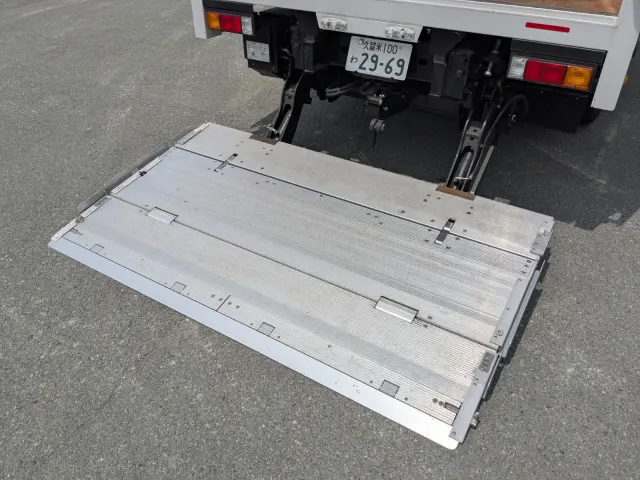 三菱 キャンター 2RG-FEB50(2WD)の写真38