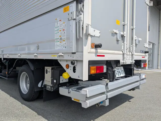 三菱 キャンター 2RG-FEB50(2WD)の写真5