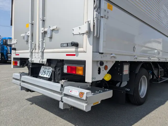 三菱 キャンター 2RG-FEB50(2WD)の写真6