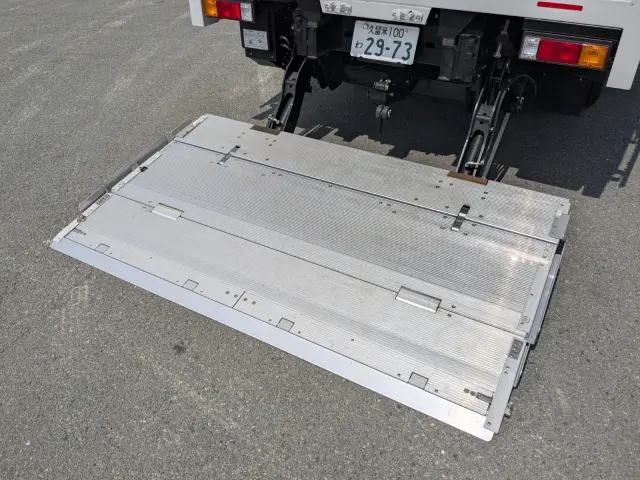 三菱 キャンター 2RG-FEB50(2WD)の写真38