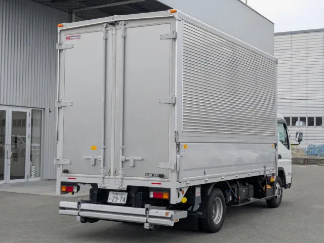 三菱 キャンター 2RG-FEB50(2WD)の写真4
