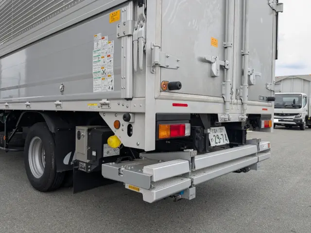 三菱 キャンター 2RG-FEB50(2WD)の写真5