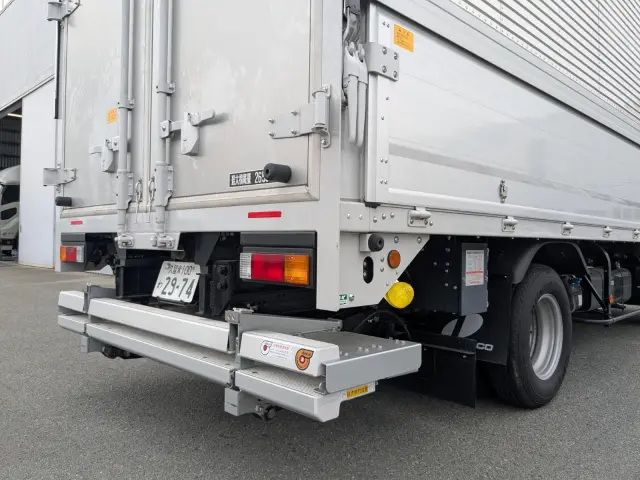 三菱 キャンター 2RG-FEB50(2WD)の写真6