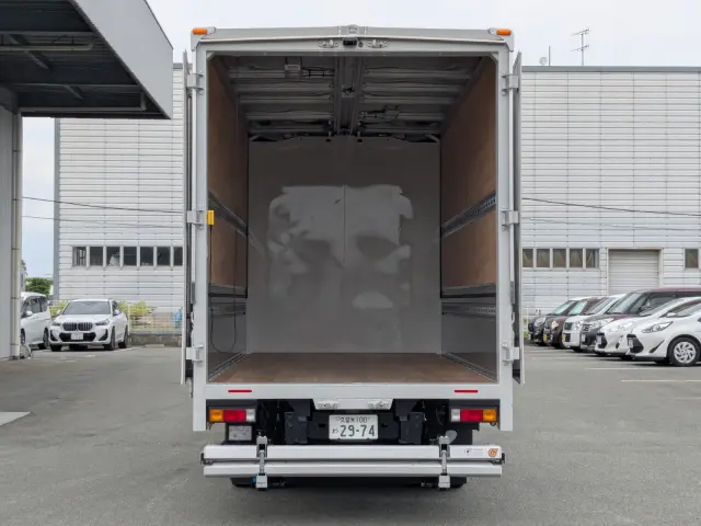 三菱 キャンター 2RG-FEB50(2WD)の写真8