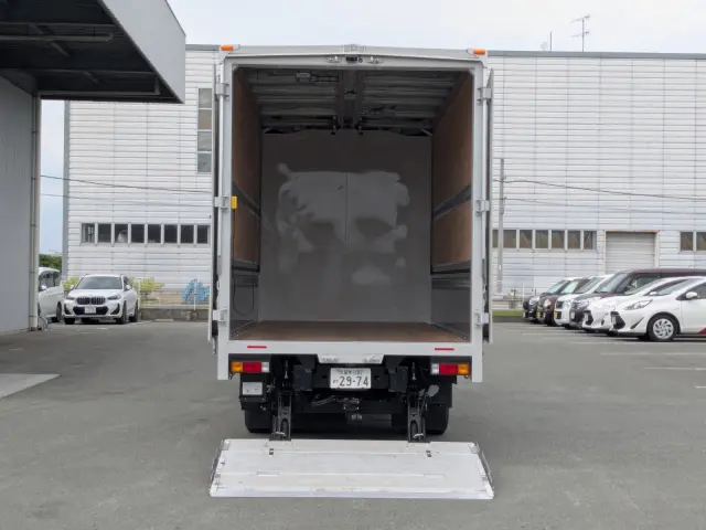 三菱 キャンター 2RG-FEB50(2WD)の写真37
