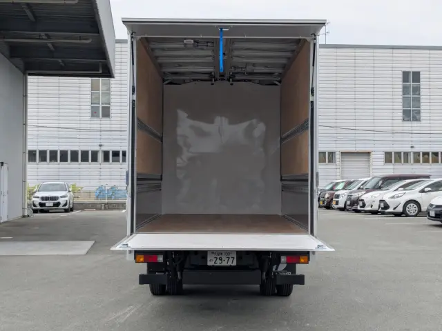三菱 キャンター 2RG-FEB50(2WD)の写真8