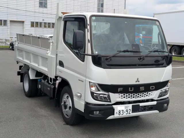 三菱 キャンター 2RG-FBA60(2WD)の写真2