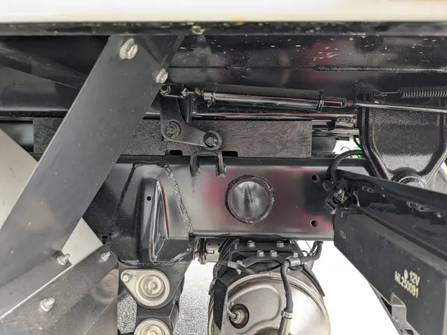 三菱 キャンター 2RG-FBA60(2WD)の写真9
