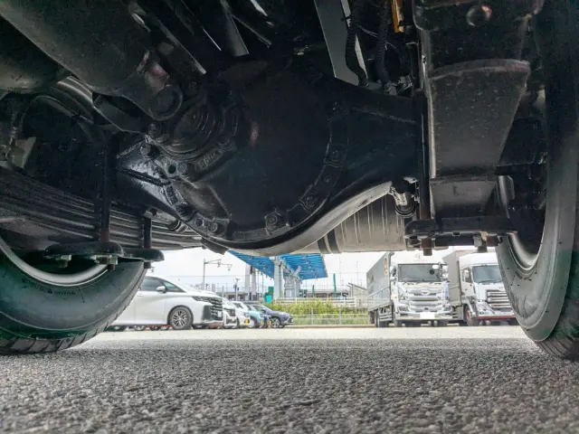 三菱 キャンター 2RG-FBA60(2WD)の写真10