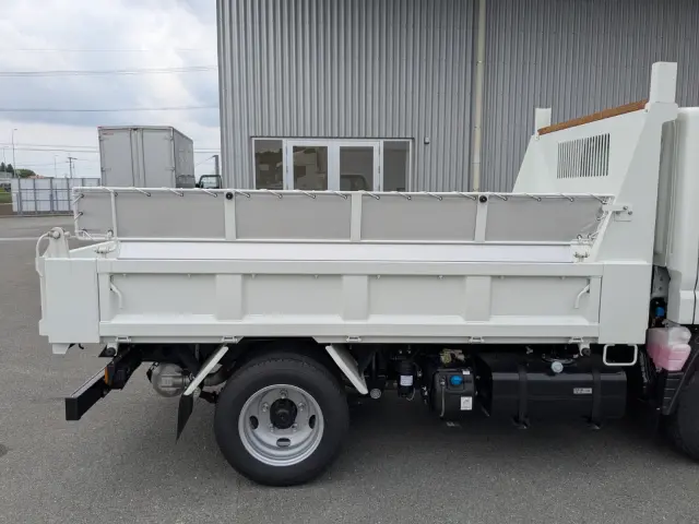三菱 キャンター 2RG-FBA60(2WD)の写真15