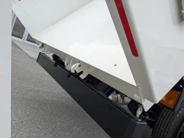 三菱 キャンター 2RG-FBA60(2WD)の写真29