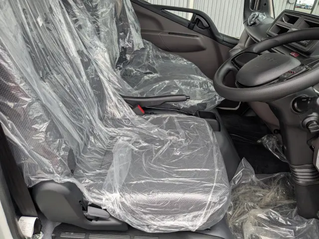三菱 キャンター 2RG-FBA60(2WD)の写真38