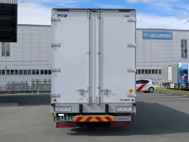 UD クオン 2RG-CG5FA(8x4)の写真7