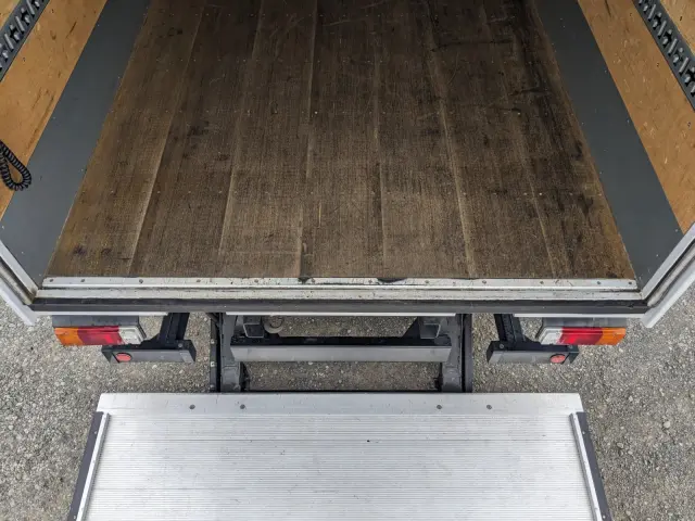 日野 デュトロ 2RG-XZU712M(2WD)の写真11