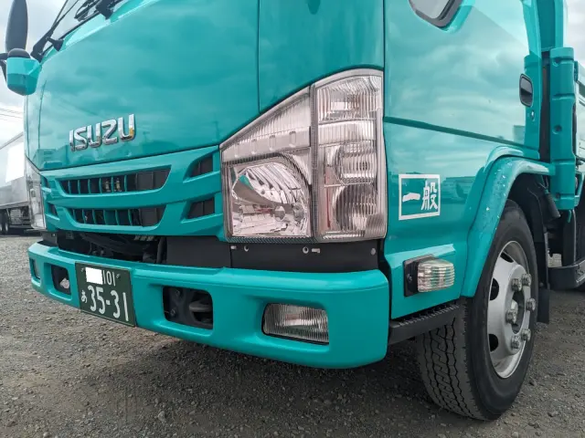 いすゞ エルフ 2RG-NKR88R(2WD)の写真26