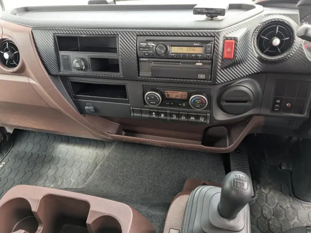 日野 レンジャー 2PG-FE2ABA(2WD)の写真28