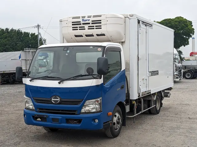 日野 デュトロ TKG-XZU712M(2WD)の写真1