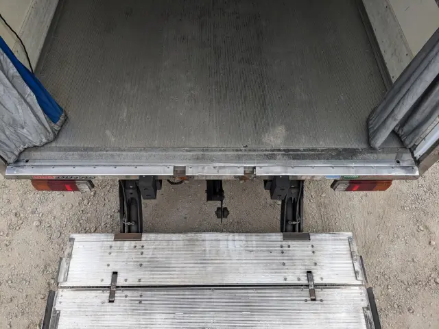 日野 デュトロ TKG-XZU712M(2WD)の写真11
