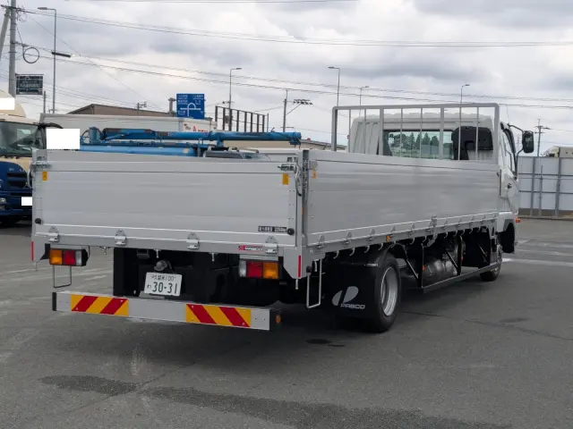 三菱 ファイター 2KG-FK65F(2WD)の写真4