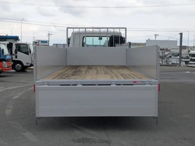 三菱 ファイター 2KG-FK65F(2WD)の写真8