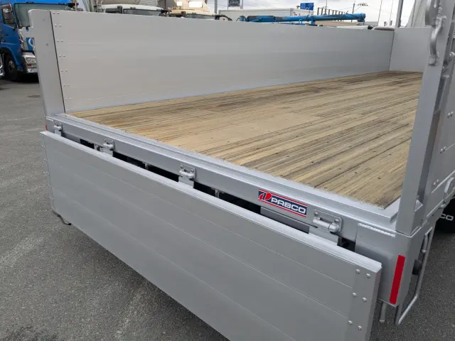 三菱 ファイター 2KG-FK65F(2WD)の写真15