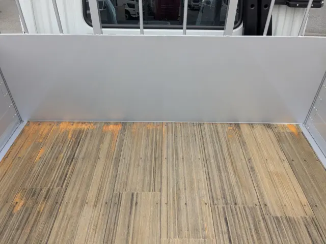 三菱 ファイター 2KG-FK65F(2WD)の写真18