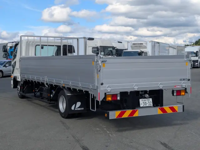 三菱 ファイター 2KG-FK65F(2WD)の写真3