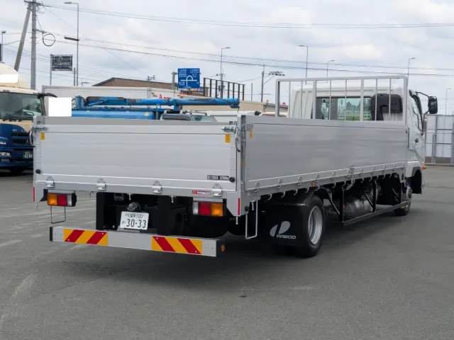 三菱 ファイター 2KG-FK65F(2WD)の写真4