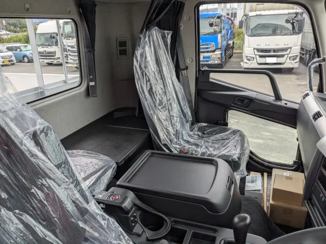 三菱 ファイター 2KG-FK65F(2WD)の写真23