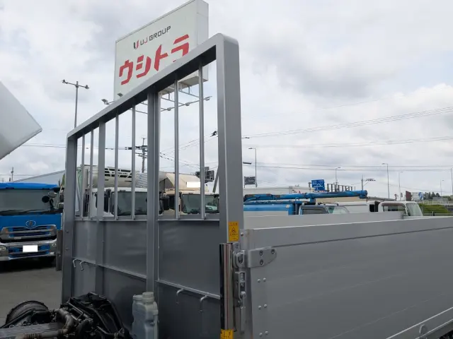 三菱 ファイター 2KG-FK65F(2WD)の写真32