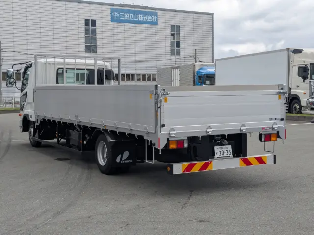 三菱 ファイター 2KG-FK65F(2WD)の写真3