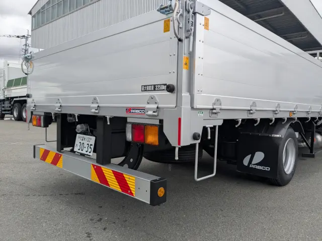 三菱 ファイター 2KG-FK65F(2WD)の写真6