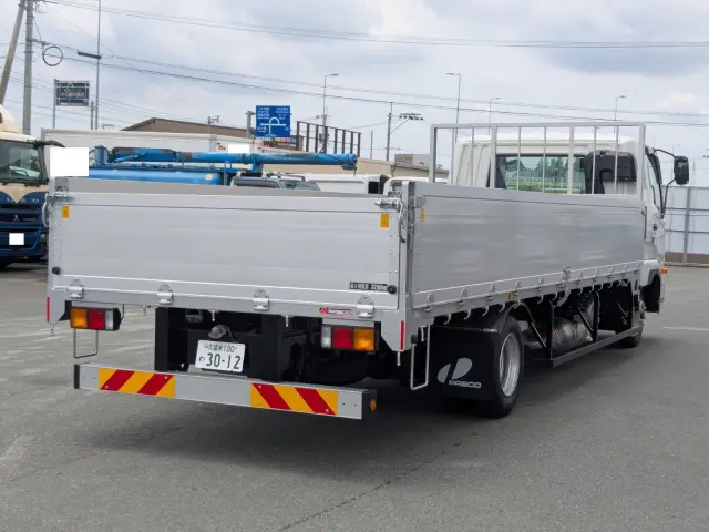 三菱 ファイター 2KG-FK65F(2WD)の写真4