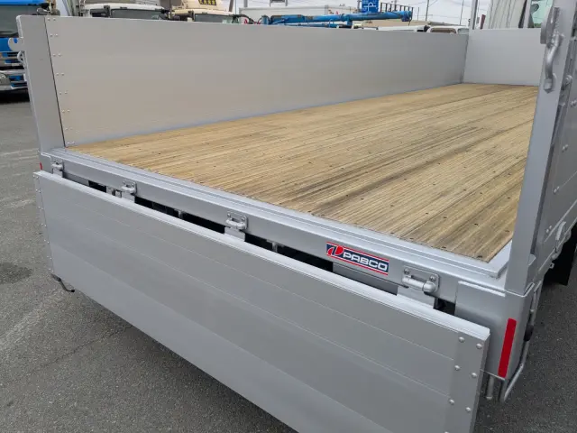 三菱 ファイター 2KG-FK65F(2WD)の写真15