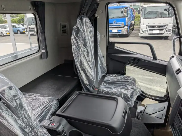 三菱 ファイター 2KG-FK65F(2WD)の写真23
