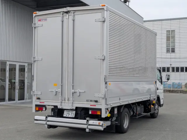三菱 キャンター 2RG-FEB50(2WD)の写真4