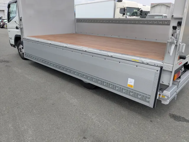 三菱 キャンター 2RG-FEB50(2WD)の写真19