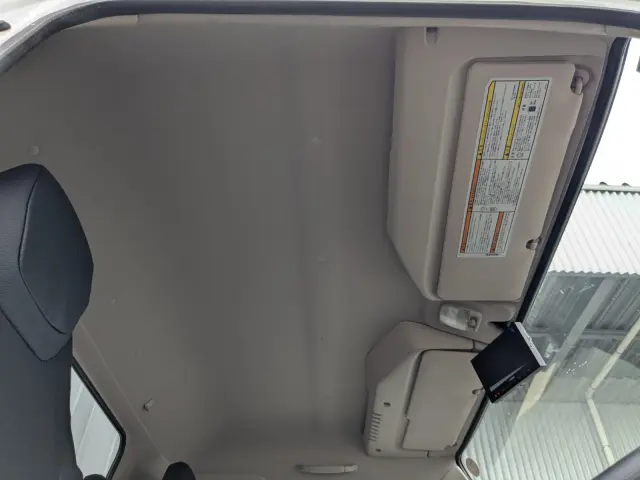 三菱 キャンター 2RG-FEB50(2WD)の写真23