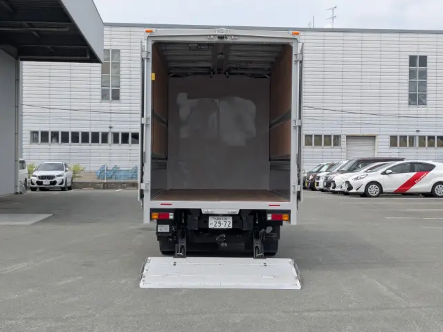 三菱 キャンター 2RG-FEB50(2WD)の写真40