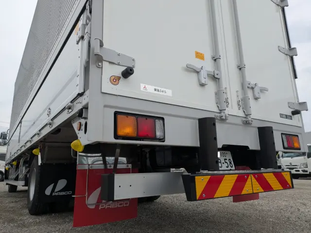 三菱 ファイター 2KG-FK65F(2WD)の写真4
