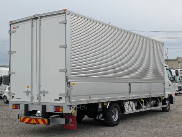 三菱 ファイター 2KG-FK65F(2WD)の写真5