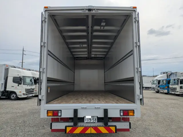 三菱 ファイター 2KG-FK65F(2WD)の写真8