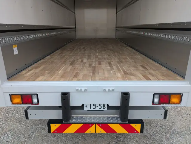三菱 ファイター 2KG-FK65F(2WD)の写真10